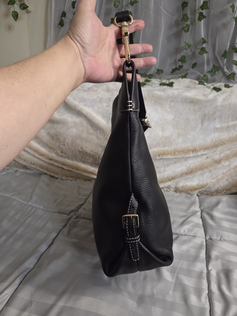 Dooney & Bourke Frederica Dhoulder Bag - Picture 6 of 16